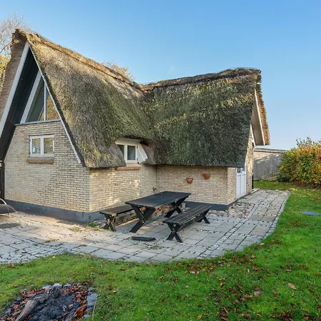 Awesome Home In Haderslev With House Sea View Hejlsminde